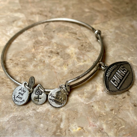 NY Giants Alex and Ani Bracelet - Picture 5 of 7